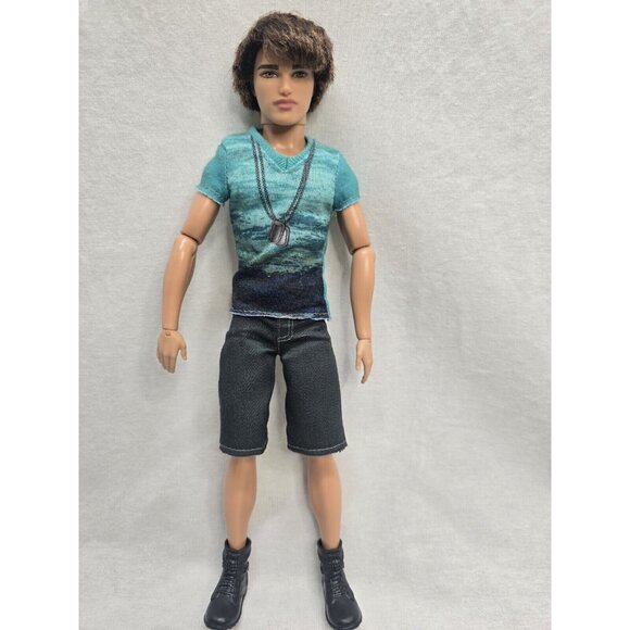 Barbie Other - X7875 Barbie 2012 Ken FASHIONISTA Rooted Hair RYAN Articulated Arms DOLL &Outfit